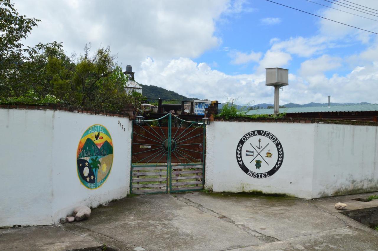 Onda Verde Hostel Сан-Сальвадор-де-Жужуй Экстерьер фото